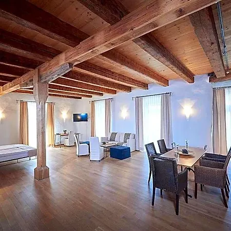 Hotel Restaurant Rathaus 3*