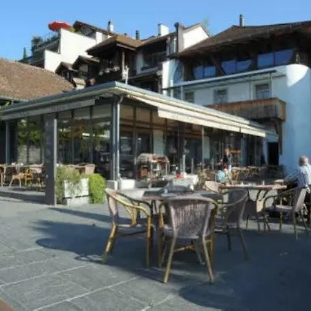 Restaurant Rathaus ホテル トゥーン