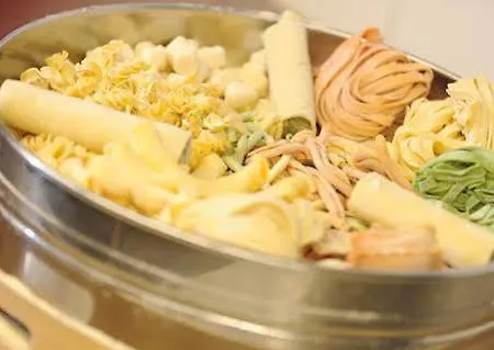 Restaurant Rathaus 툰